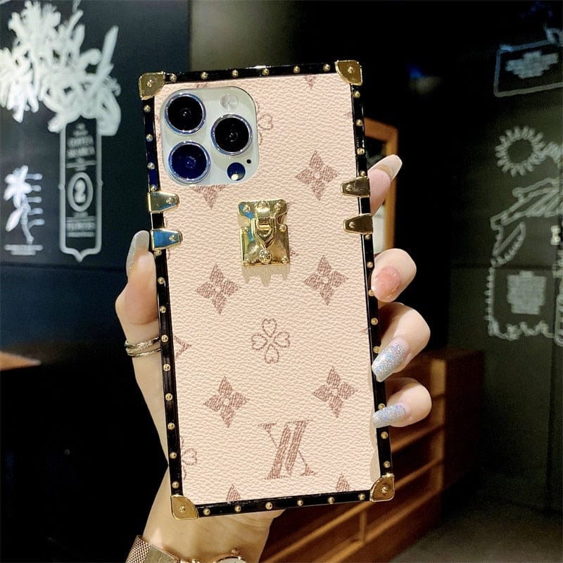 Monogram Style Cellphone Back Cover Case for iPhone Samsung  Luxury iphone  cases, Louis vuitton phone case, Iphone cases bling